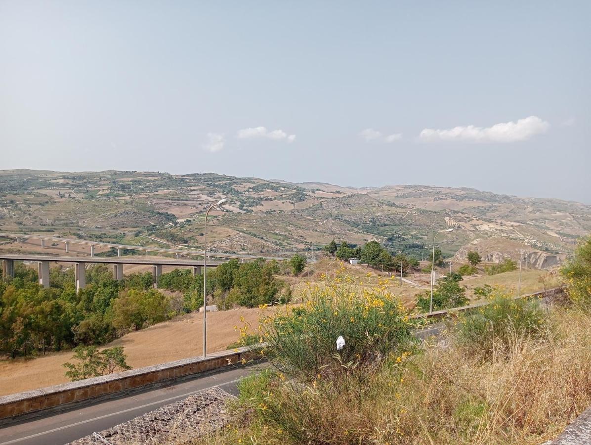 Santiago Rooms Caltagirone Εξωτερικό φωτογραφία